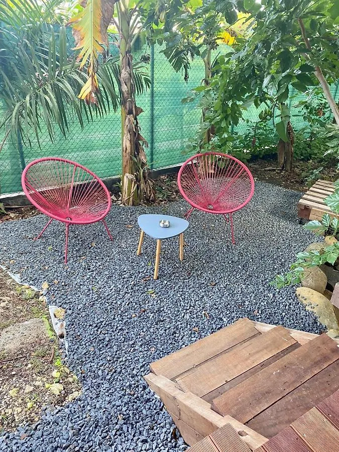 Apartment La Mareale, Bungalow Tout Confort A Deux Pas De La Mer Sainte-Anne  Guadeloupe